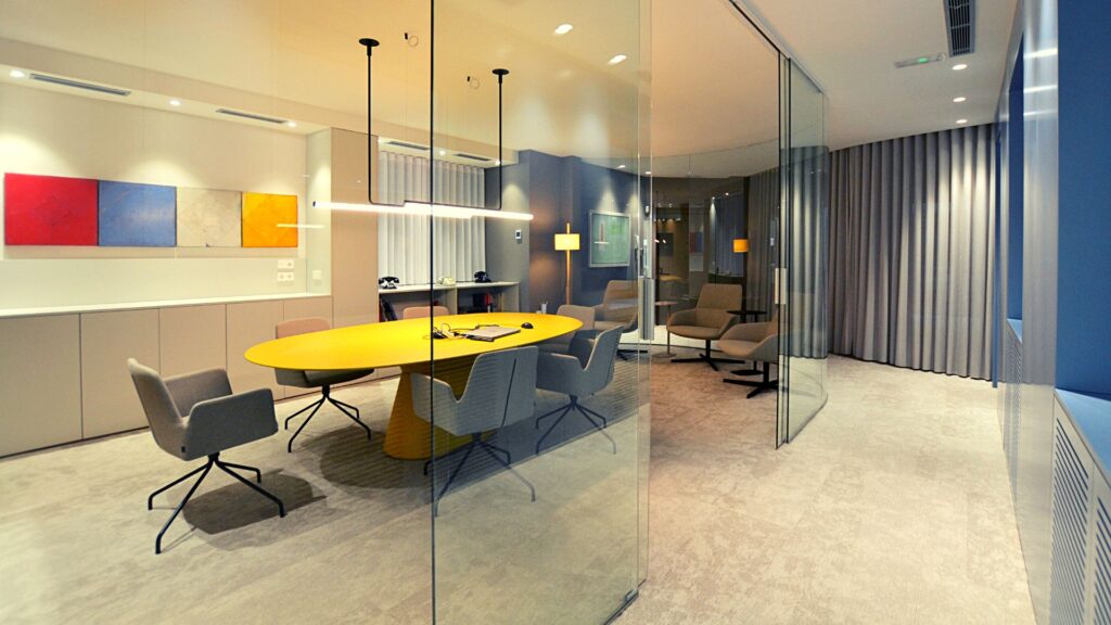 Ecom-consultores-inmobiliarios-sala-reuniones